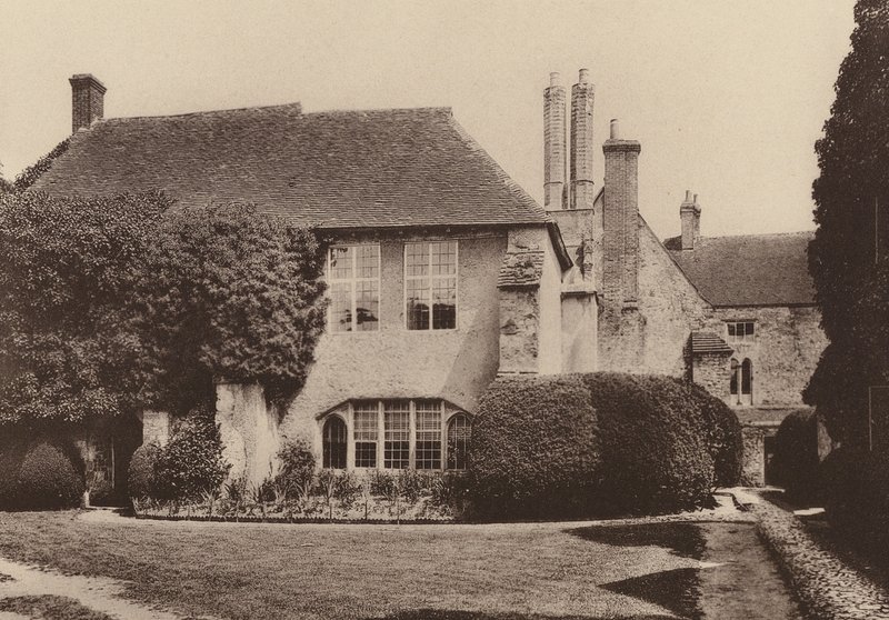 Az Amberley kastélyban, West Sussex (fekete-fehér fotó) alkotó: William Galsworthy Davie