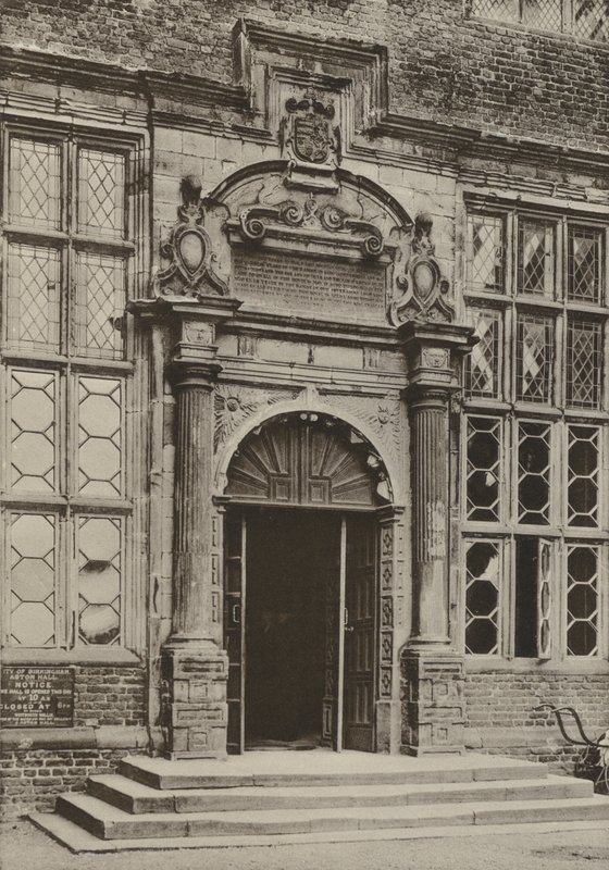 Doorway, Aston Hall, Warwickshire (f/w fotó) alkotó: William Galsworthy Davie