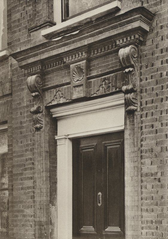 Doorway, Longbridge House, Farnham, Surrey (f/w fotó) alkotó: William Galsworthy Davie