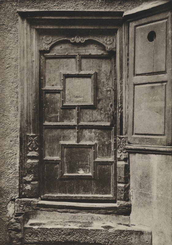 Ajtó, Looe Street, Plymouth (fekete-fehér fotó) alkotó: William Galsworthy Davie