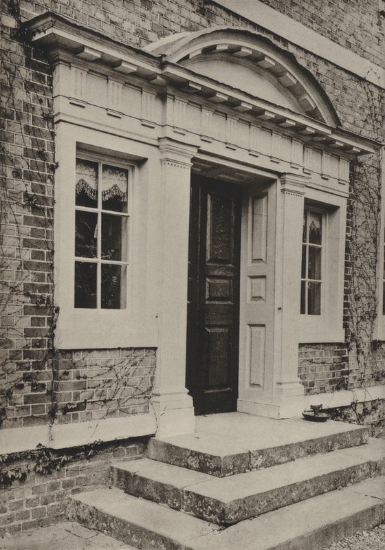 Doorway, The Broad, Hellingly, Sussex (f/w fotó) alkotó: William Galsworthy Davie