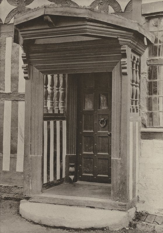 Doorway, The Middle House, Mayfield, Sussex (f/w fotó) alkotó: William Galsworthy Davie