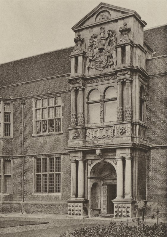 Doorway, The North Wing, Cobham Hall, Kent (f/w fotó) alkotó: William Galsworthy Davie