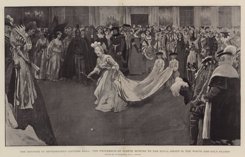 Devonshire hercegné jelmezbálja, a vendégek körmenete a királyi csoport előtt a Fehér és Arany Szalonban, 1897 alkotó: William Hatherell