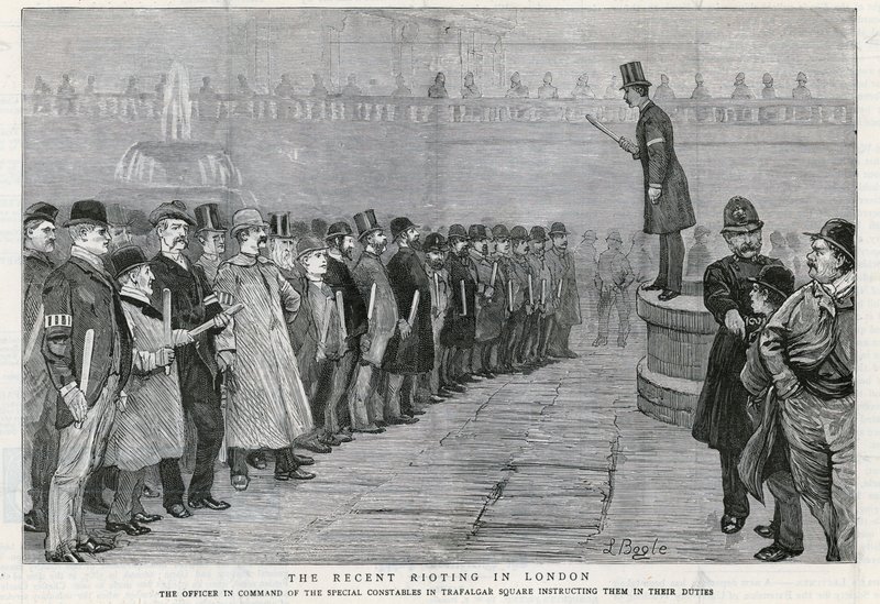 A közelmúltbeli londoni zavargások alkotó: William Lockhart Bogle