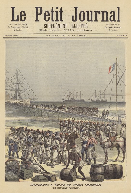 Szenegáli csapatok kiszállnak Cotonou új rakpartjánál, Dahomey államban alkotó: after Henri Meyer