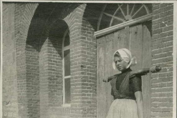Sarah Van Doren Shaw