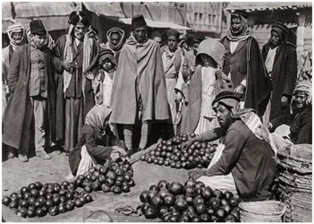 Gyümölcspiac Bagdadban, Irakban, 1925