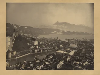 [Luzerni-tó, Svájc]