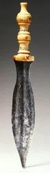 Kés, „Tom Nimbly Trademan of Niffou” felirattal, Libéria
