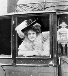 Billie Burke 1885-1970, amerikai színésznő, 1908-1909.