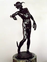 Perseus Arming, első öntés 1881-ben (bronz)