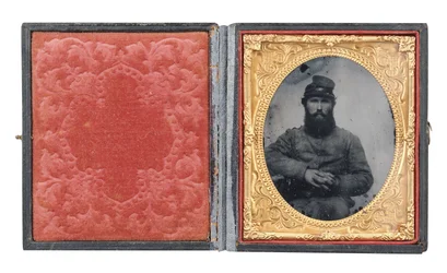 Joseph Absalom Higginbotham közlegény bekeretezett portréja, I. társulat