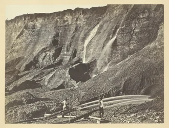 Hidraulikus aranybányászat, Near Dutch Flats, California, C. P. R. R.