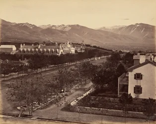 47. tábla. Brigham Young rezidenciája, 1869 (fénykép)