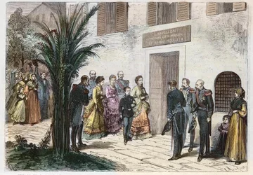 Eugénia császárné és Lajos Napóleon császári herceg meglátogatja azt a házat, ahol I. Napóleon született, Ajaccióban, Korzikán, Franciaországban 1869 - a császári és császári herceg utazása - látogatás I. Napóleon otthonában Ajaccióban - 1869