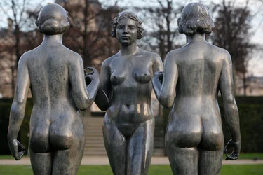 Tuileries kert, Aristide Maillol, The Three Graces, Párizs, Franciaország (fotó)