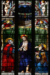 A feltámadott Krisztus megfogja Szent Tamás kezét, hogy lássa a sebeit, a másik kezével pedig megérinti Szent Mária Magdolna homlokát – Ólomüveg a Notre Dame d