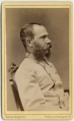 I. Ferenc József osztrák császár (1830-1916) és magyar király (1867-1916), a Habsburg-Lotaringiai-ház tagjának portréja. A bécsi Victor Angerer műhely fényképe.