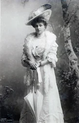 Spanyolország királynője, Ena, Battenberg, 1910 körül (f/w fotó)