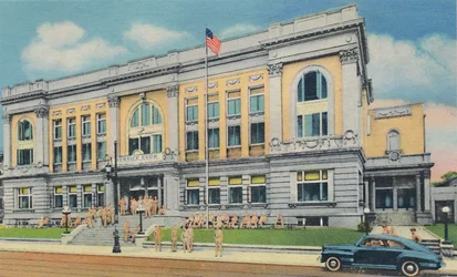 Szolgálati Klub, 1942