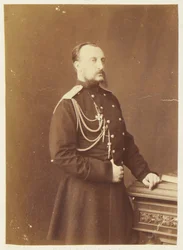 Nicolas Nikolaievitch de Russie – Nicholas Nikolaevich (idősebb) orosz nagyherceg (1831-1891) portréja, Bergamasco, Charles (Karl) (1830-1896). Albumin Photo, c. 1874. Orosz Állami Film- és Fotóarchívum, Krasznogorszk