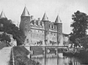 Chateau de Josselin, Rohan herceg székhelye, 1913