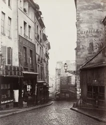 Rue de la Montagne-Sainte-Geneviève a Rue Laplace kereszteződése közelében