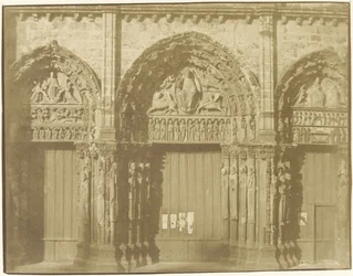 A chartres-i székesegyház kapuzata