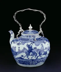 Kínai teáskanna európai fogantyúval, átmeneti időszak, 1640 körül (porcelán ezüsttel)