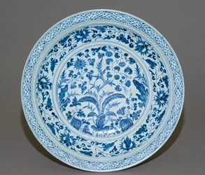 Nagy tál, 14. század vége (porcelán)