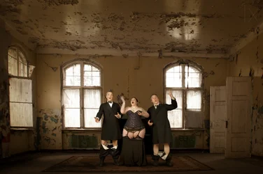 Komikus opera-trió