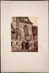 Hotel Jacques Coeur Bourges-ban, c. 1865.
