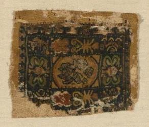 Négyzet alakú panel