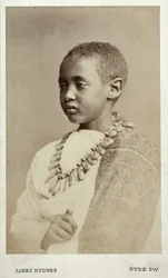 Alamayu herceg, II. Theodor császár fia, Ryde, Anglia, 1868 (albumnyomat)