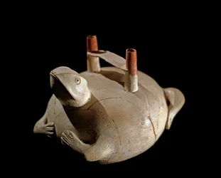 Prekolumbián művészet, Paracas-civilizáció (Peru): béka alakú váza. Kr. e. 800-200. Lima, Nemzeti Antropológiai és Régészeti Múzeum