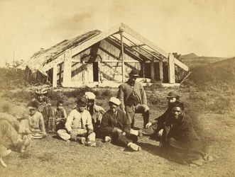 Kuvaiti Runanga ház, Waiona, Bay of Islands, 1870 körül (albumnyomat)