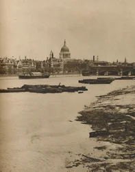 Embankment és Blackfriars a Waterloo híd déli végétől, 1935.