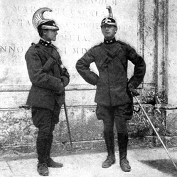 Két olasz dragonyos, 1922.