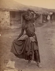 [A cigány táncoló lány, Kathiawar], kb. 1915.