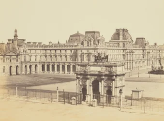 [A Carrousel diadalív és a Cour Napoléon, a Tuileriák felől nézve, Louvre, Párizs]