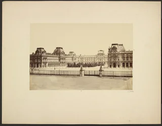 [A Louvre]