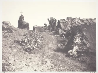 Fátyolos házikók az Auvergne-ban, kálváriával