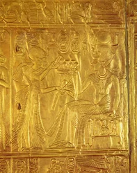 Részlet az Aranyszentélyből, Tutanhamon sírjából (Kr.e. 1370-1352) Új Királyság (annyal bevont gessóval bevont fa)