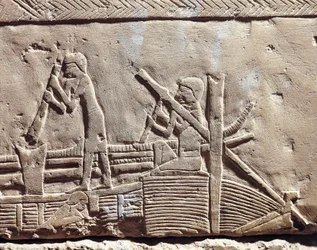 Egyiptom, ókori Memphis, Szakkara nekropolisza. Ipi masztabája. Csónakot javító ácsokat ábrázoló dombormű. (Újbirodalom, XVIII. dinasztia)