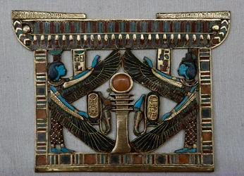 Templom alakú mellvért, Tutanhamon kincstára, Egyiptom, Egyiptomi civilizáció, Újbirodalom, XVIII. dinasztia
