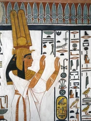Egyiptom, Théba, Luxor, Királynők völgye, Nefertari sírja, a királynőt halotti formulát mondva ábrázoló falfestmény a 19. dinasztia sírkamrájából