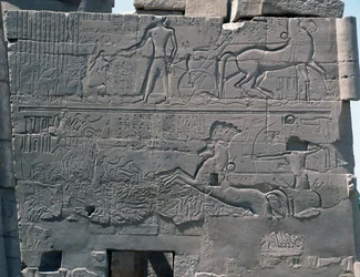 I. Seti csatája Palesztina ellen, dombormű, a Great Hypostyle Hall keleti külső fala, a karnaki templomegyüttes (az Unesco világörökségi listája