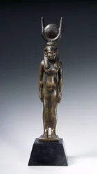 Ízisz szobra (bronz)