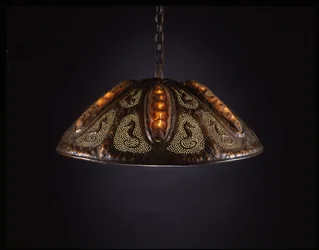 Csillár, 1910 körül (réz-kiton héj)
